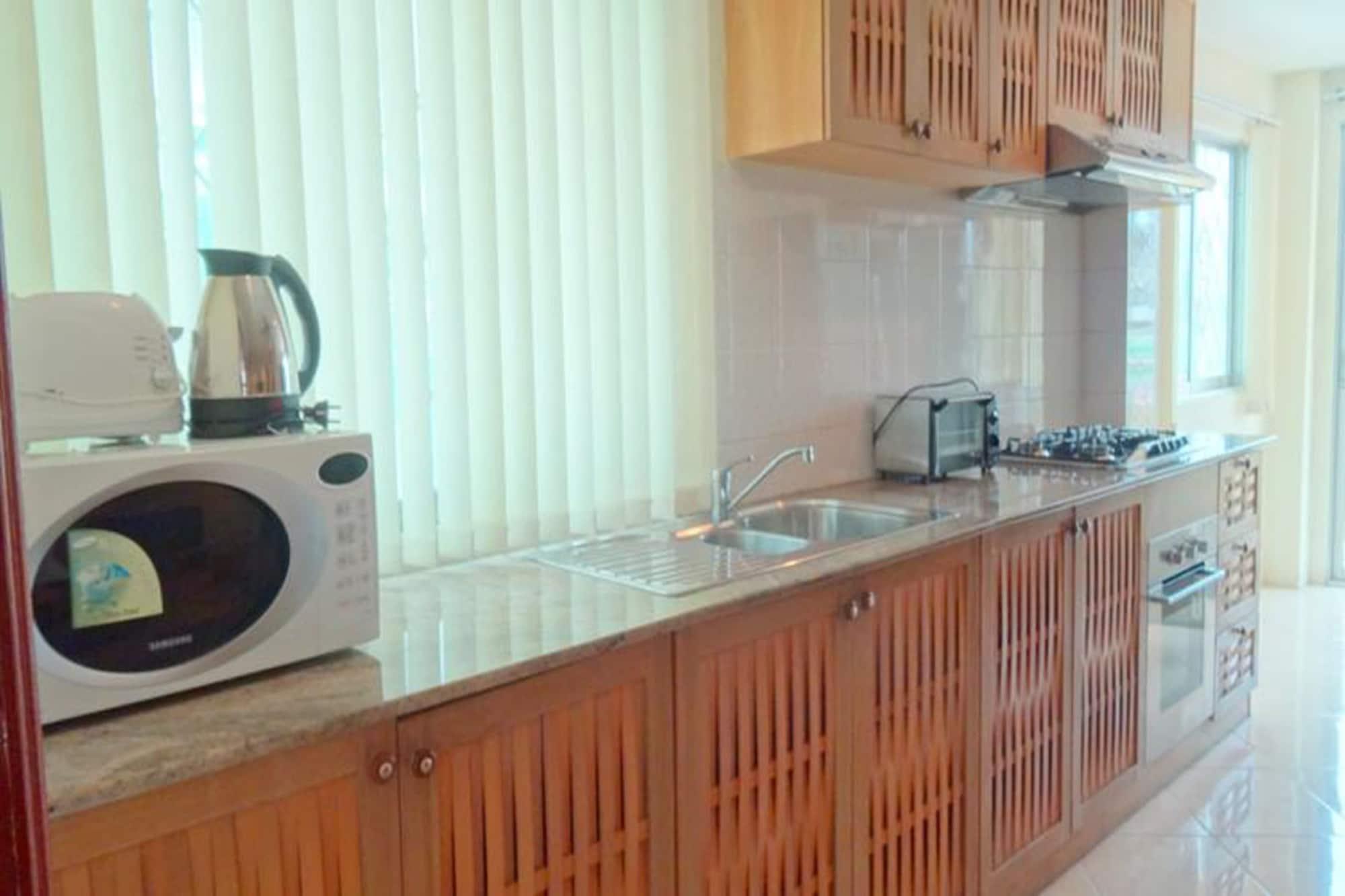 Butterfly Garden Boutique Residence By Luxury View Ex Lg Apts And Villas, A Lifestyle Destination 1 To 3 Bedroom Units 110 To 190 Sqmtr, 2 Full Bathrooms, Rain Shower, Complete Kitchen, Free Fast Fiber Wifi, 55" Smart Tvs, 24-7 Staff, Spa Bath, Free Pattaya Exterior foto