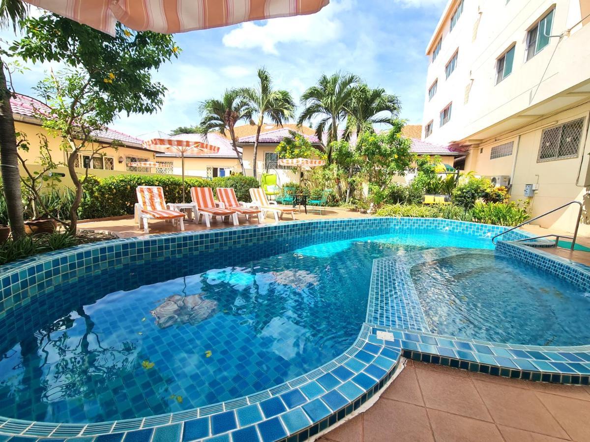 Butterfly Garden Boutique Residence By Luxury View Ex Lg Apts And Villas, A Lifestyle Destination 1 To 3 Bedroom Units 110 To 190 Sqmtr, 2 Full Bathrooms, Rain Shower, Complete Kitchen, Free Fast Fiber Wifi, 55" Smart Tvs, 24-7 Staff, Spa Bath, Free Pattaya Exterior foto