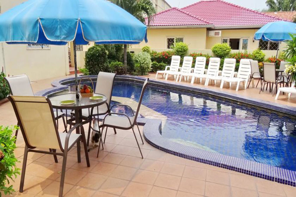 Butterfly Garden Boutique Residence By Luxury View Ex Lg Apts And Villas, A Lifestyle Destination 1 To 3 Bedroom Units 110 To 190 Sqmtr, 2 Full Bathrooms, Rain Shower, Complete Kitchen, Free Fast Fiber Wifi, 55" Smart Tvs, 24-7 Staff, Spa Bath, Free Pattaya Exterior foto