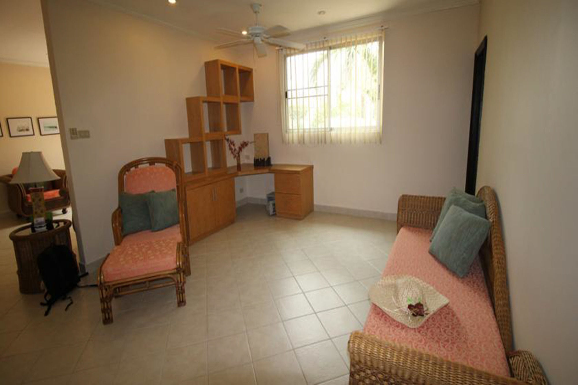 Butterfly Garden Boutique Residence By Luxury View Ex Lg Apts And Villas, A Lifestyle Destination 1 To 3 Bedroom Units 110 To 190 Sqmtr, 2 Full Bathrooms, Rain Shower, Complete Kitchen, Free Fast Fiber Wifi, 55" Smart Tvs, 24-7 Staff, Spa Bath, Free Pattaya Exterior foto